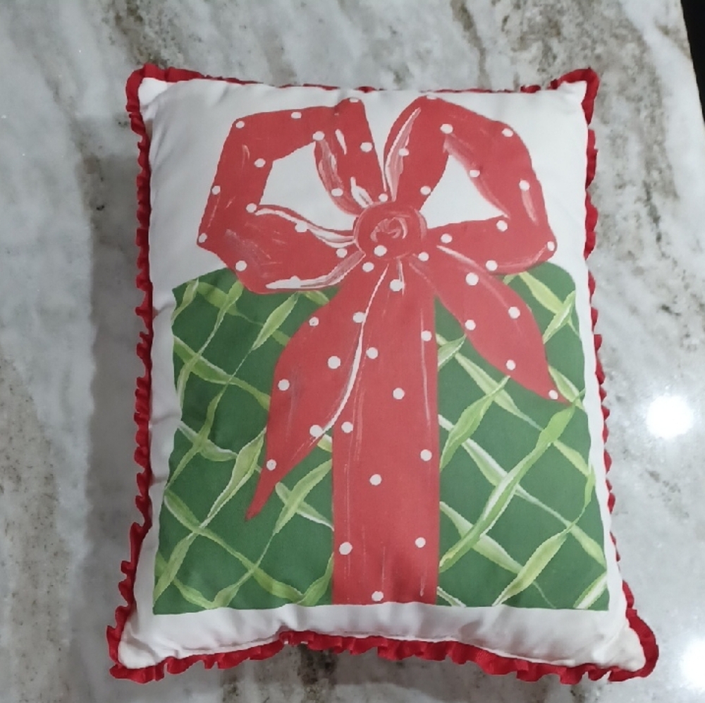 Holiday Pillow with Red Bow and Green Design VINTAGE